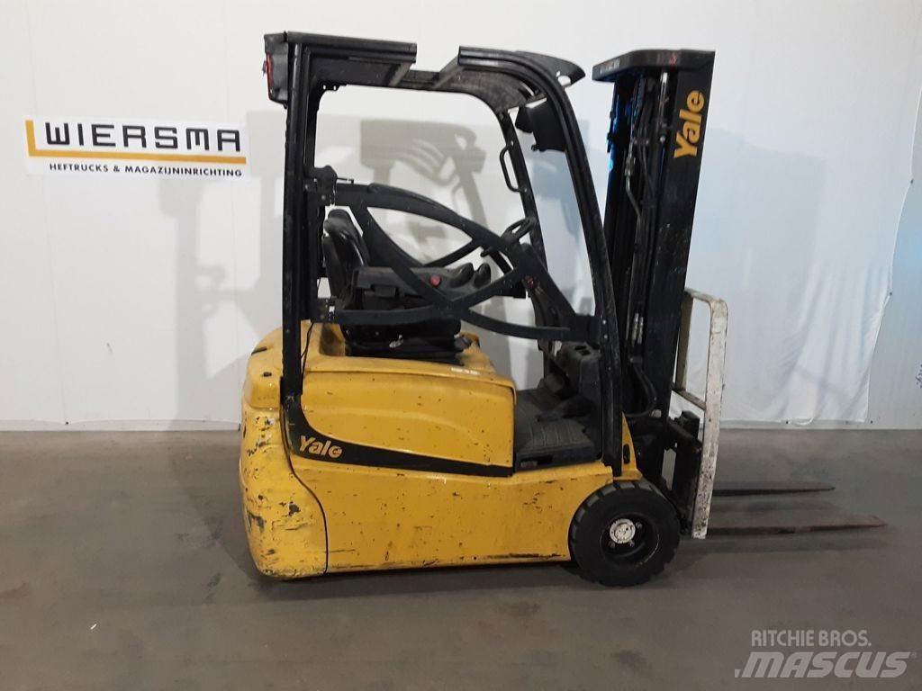 Yale ERP20VT Електрически вилични кари-повдигачи