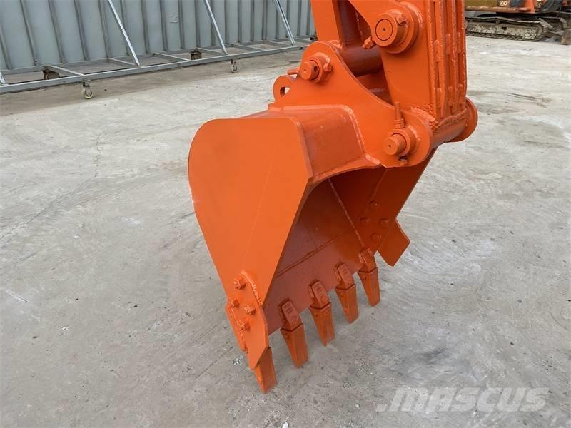 Doosan DH 80 Верижен екскаватор