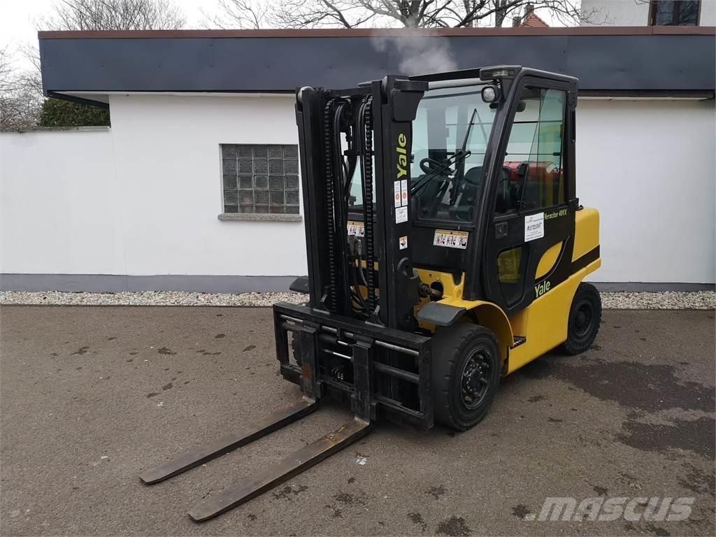 Yale GLP40VX5-V Камиони с АГУ