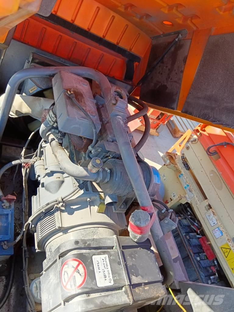 Atlas Copco QAX 30 Дизелови генератори
