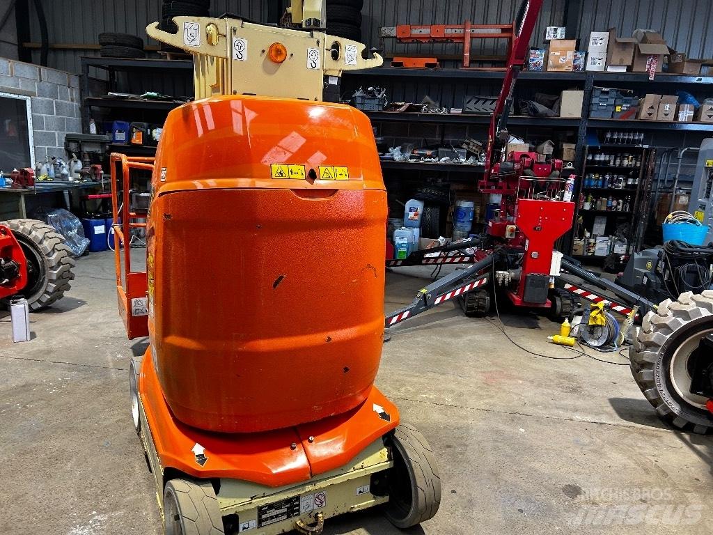 JLG Toucan 10 E Вертикални мачтови повдигачи
