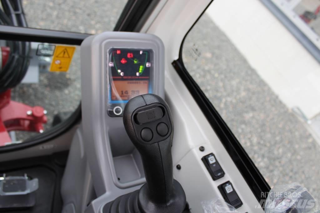 Takeuchi TB 225 Мини екскаватори < 7 т
