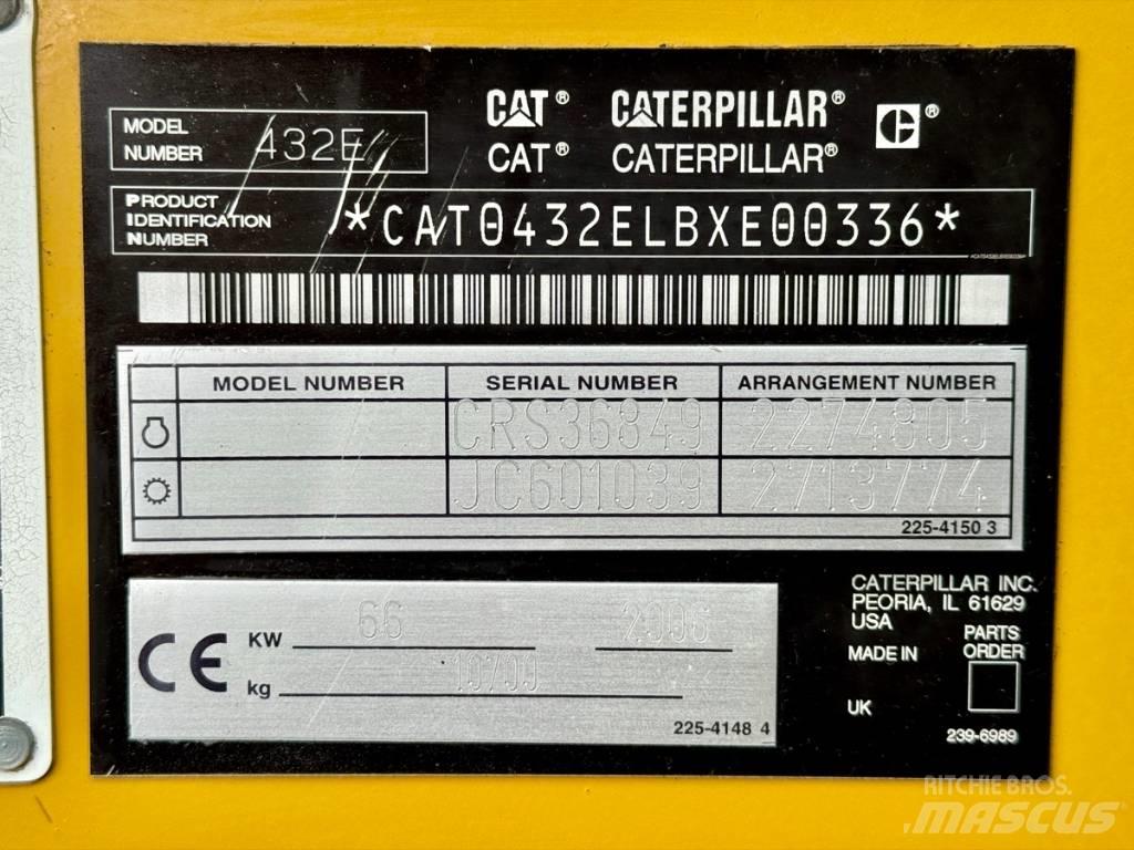 CAT 432 E Товарач със заден ексватор