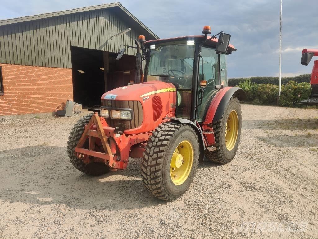 John Deere 5100 R Трактори