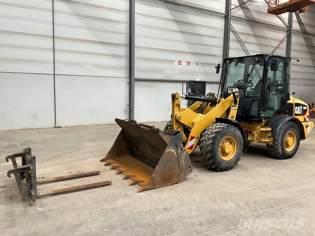 CAT 907 H 2 Колесни товарачи