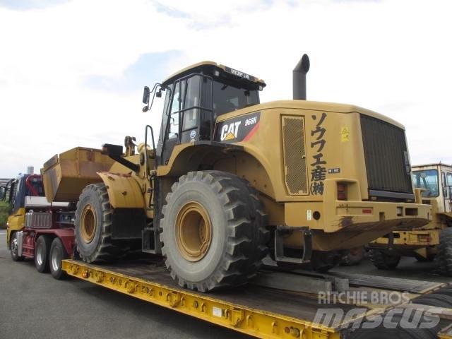 CAT 966H Колесни товарачи