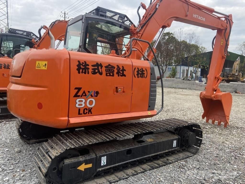 Hitachi ZX 80 Средни екскаватори 7т - 12т