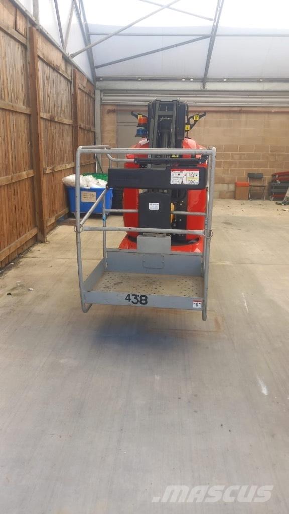Manitou 100 VJR Вертикални мачтови повдигачи
