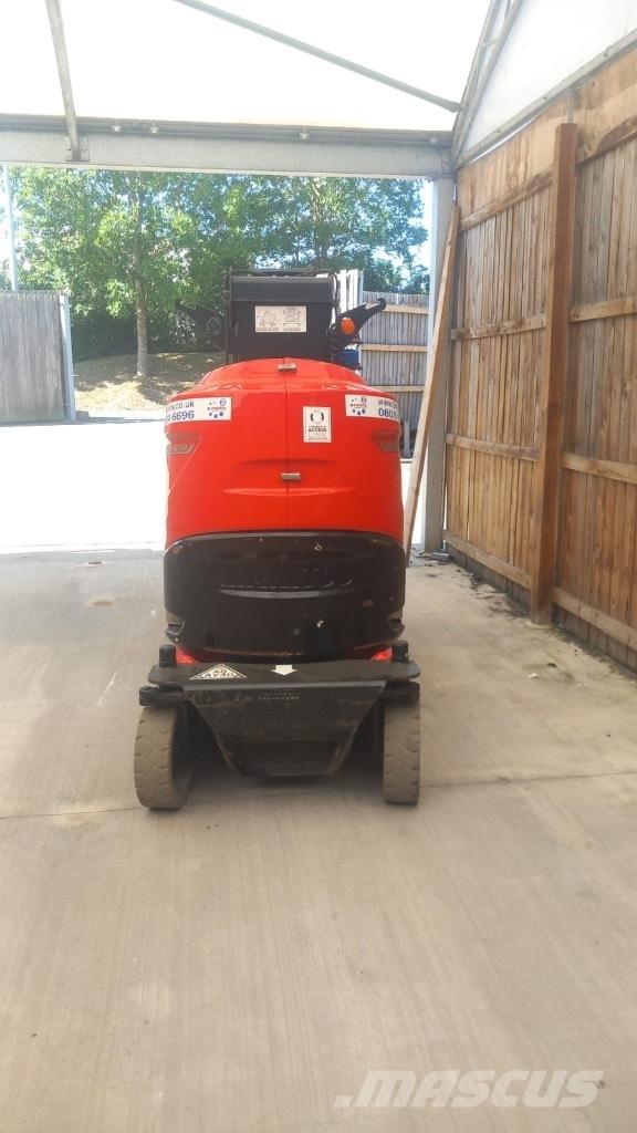 Manitou 100 VJR Вертикални мачтови повдигачи
