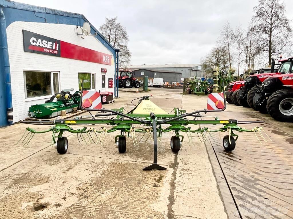 Krone Vendro 560 Гребла и сенообръщачки