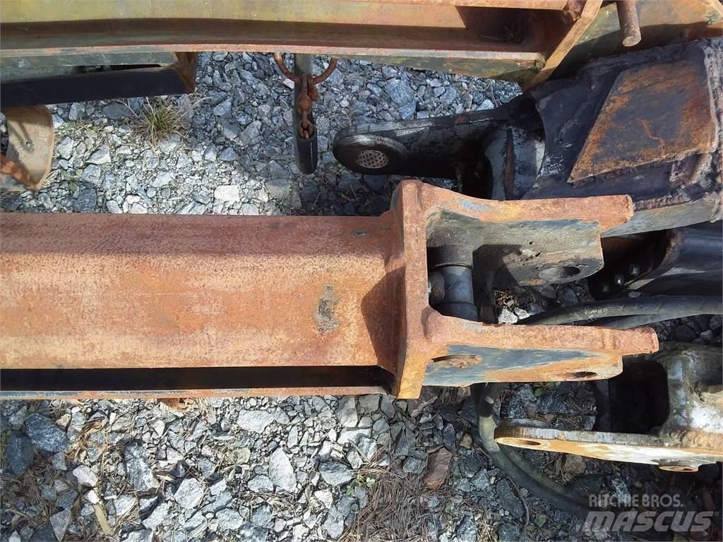 CAT 2200 Карнове за харвестери