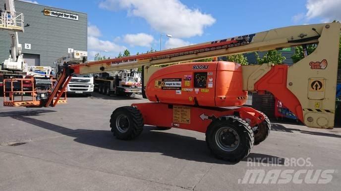 JLG 800AJ Съчленени стрелови подемници