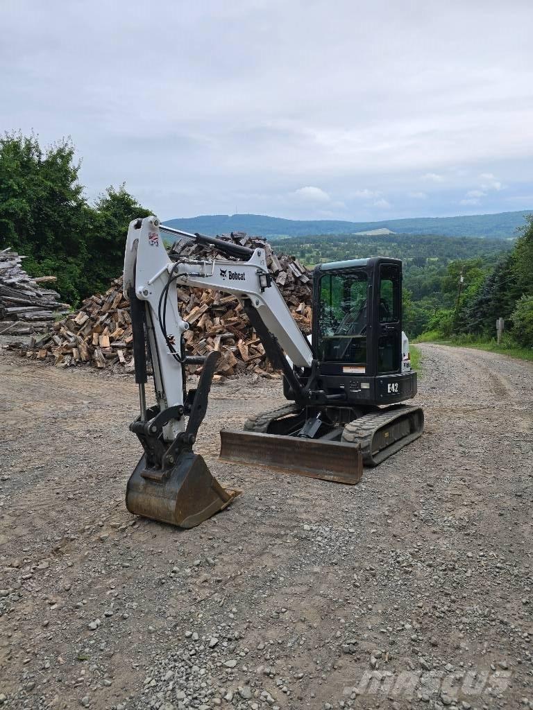 Bobcat E42 Мини екскаватори < 7 т