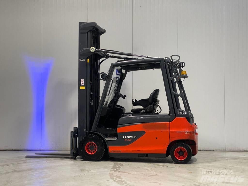 Linde E30L-01 Електрически вилични кари-повдигачи