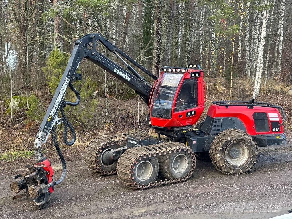 Komatsu 911 Харвестери