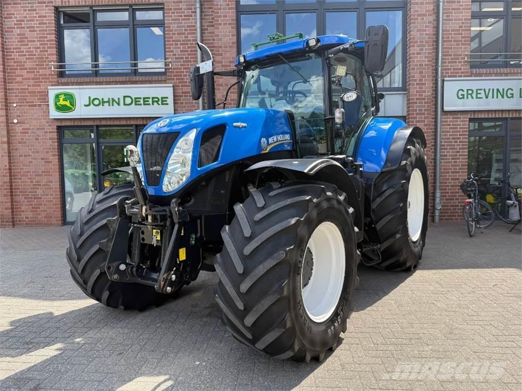 New Holland T7.220 Трактори
