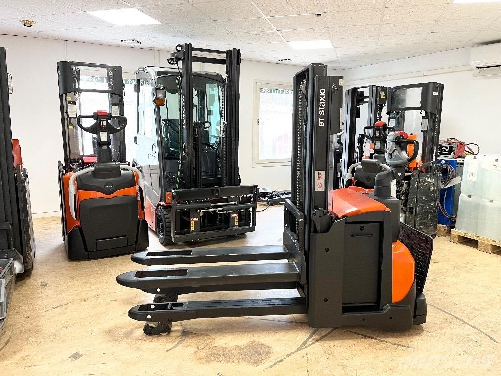 BT SWE 200 D Колички високоповдигачи с теглич