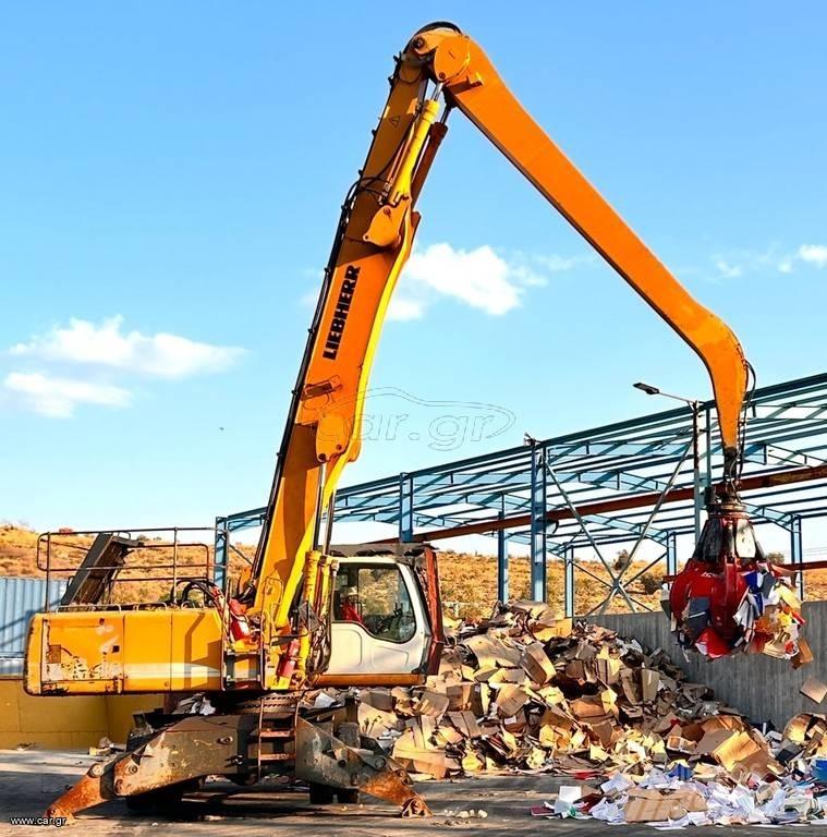 Liebherr 934 Оператори на отпадъци/индустрия
