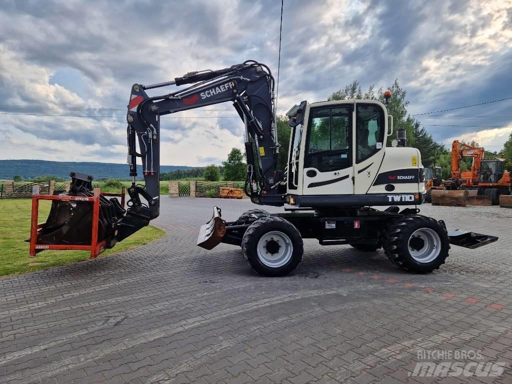 Schaeff TW 110 Колесни екскаватори