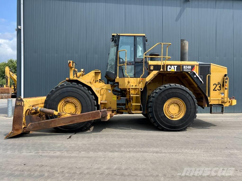 CAT 824H Колесни булдозери
