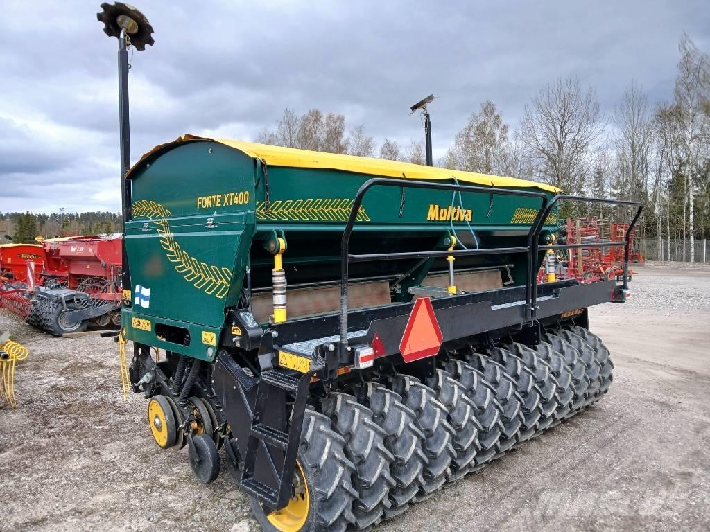 Multiva XT 400 Комбинирани редосеялки