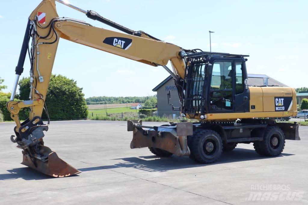 CAT M 322 D Колесни екскаватори