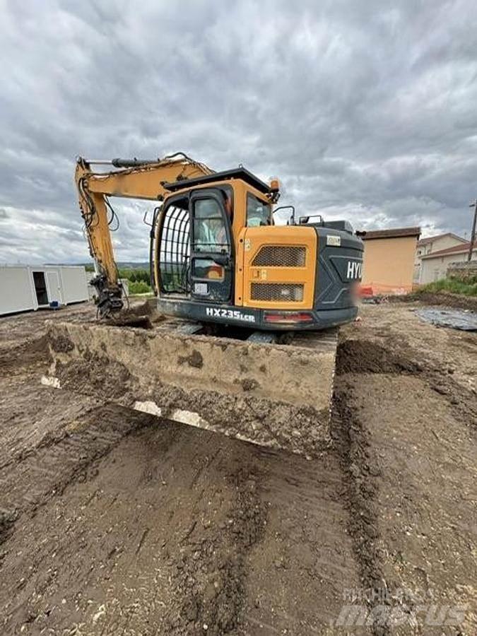 Hyundai HX235 LCR Специални екскаватори