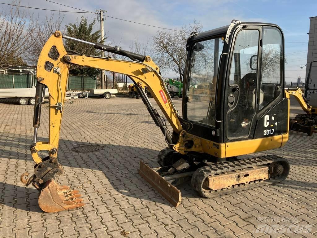 CAT 301.7 D Мини екскаватори < 7 т