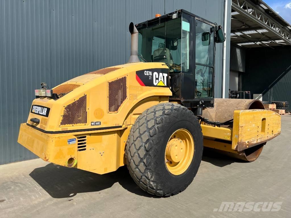 CAT CS76 XT Еднобарабанни ролки
