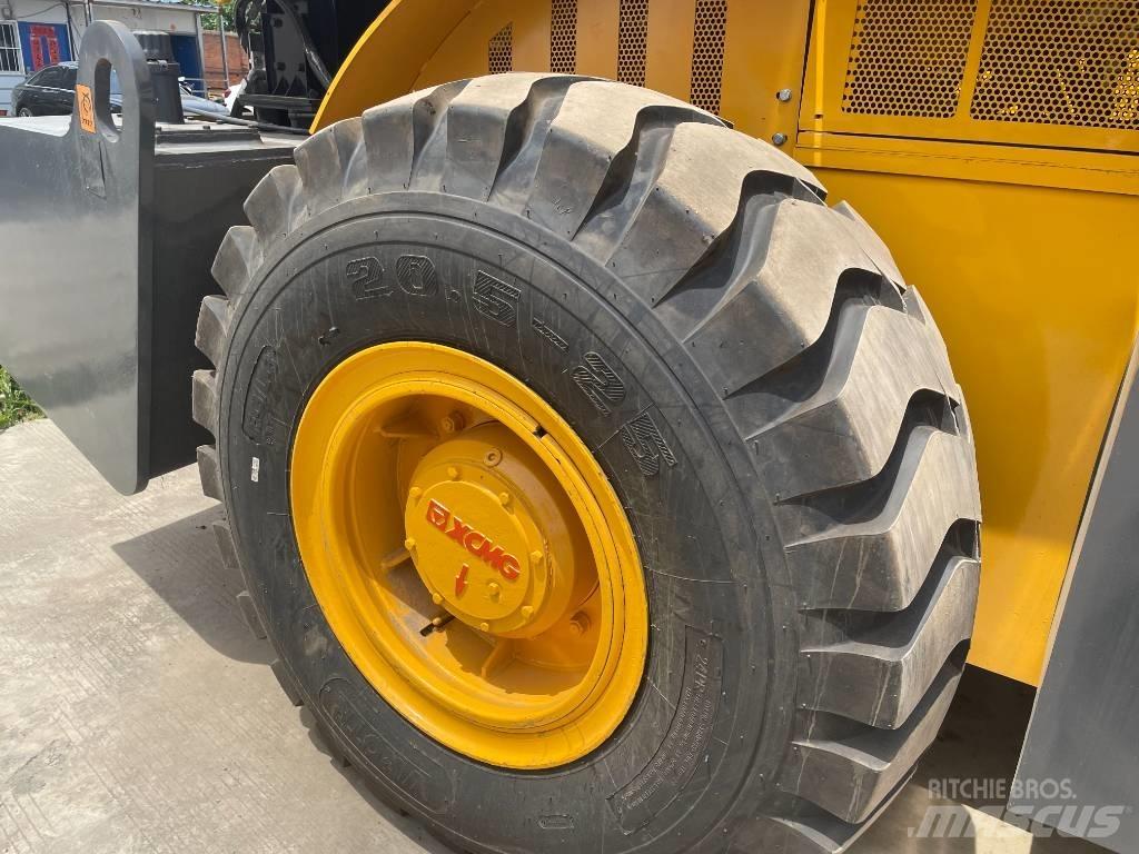 XCMG XS 223 J Еднобарабанни ролки
