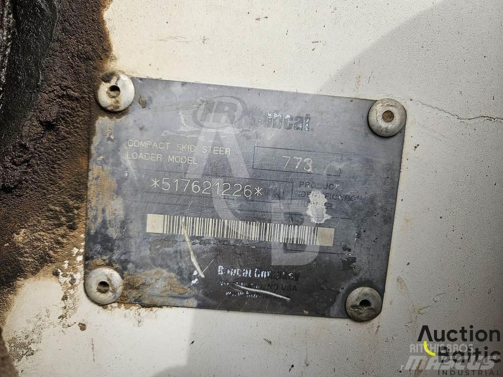 Bobcat 773 Мини товарачи
