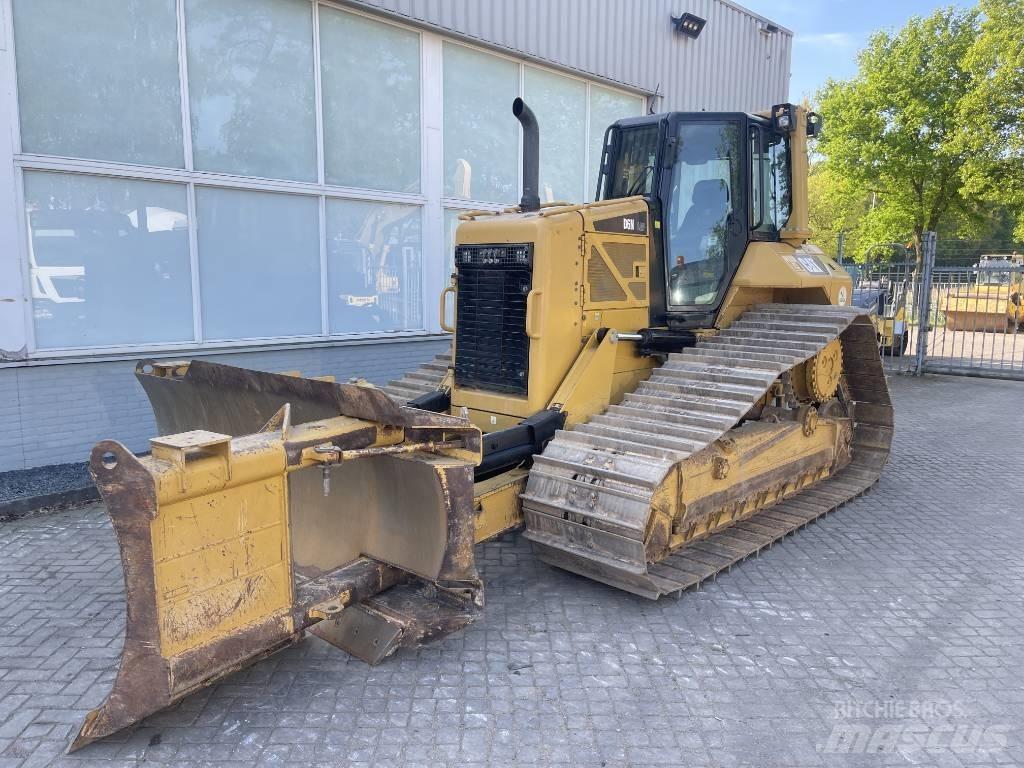 CAT D6N LGP Верижни булдозери
