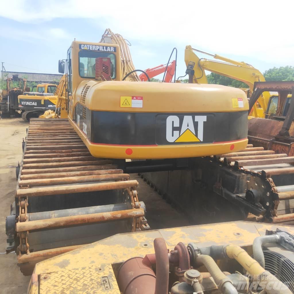 CAT 320C Багери амфибии