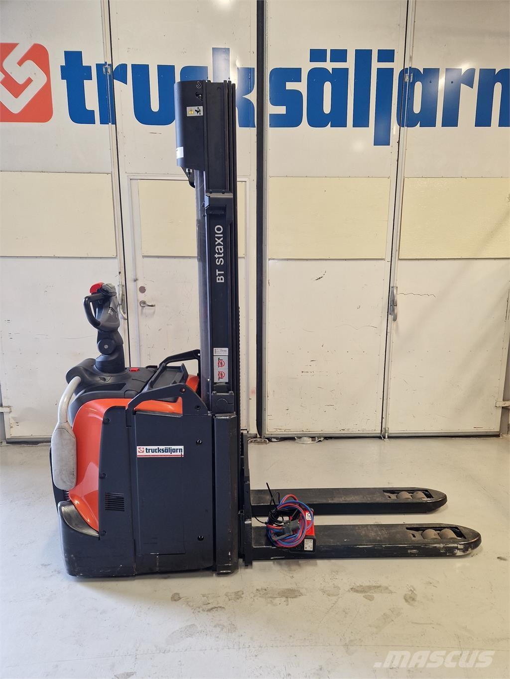 Toyota SPE120L Самоходни товарачи