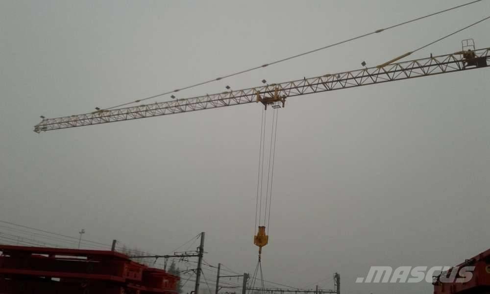 Potain MD 235 J12 Мачтови кранове