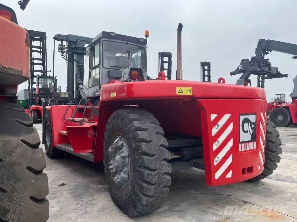 Kalmar DCF 300-12 Дизелови камиони