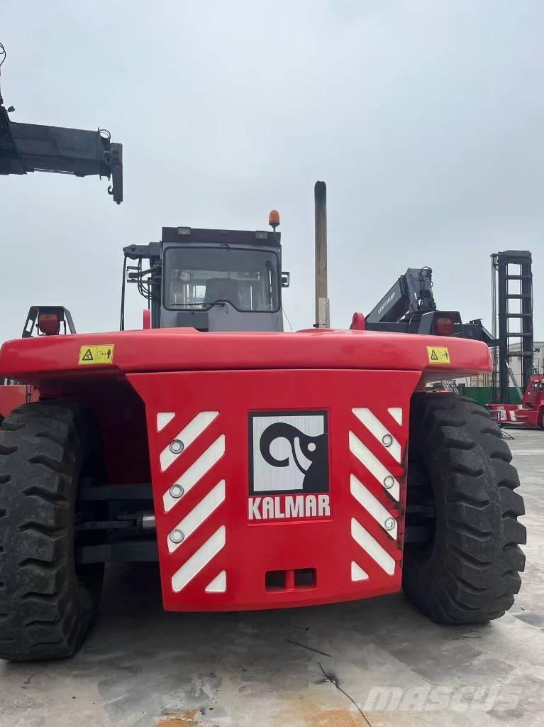 Kalmar DCF 300-12 Дизелови камиони