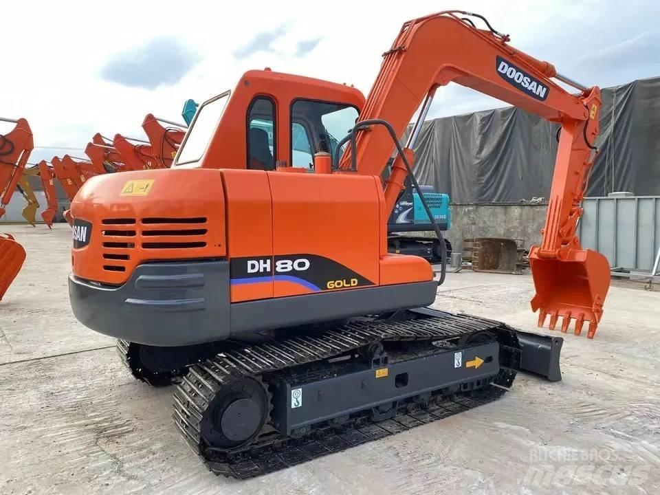 Doosan DH80 Верижен екскаватор