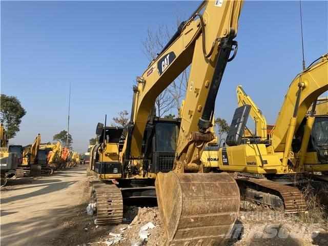 CAT 318D Верижен екскаватор