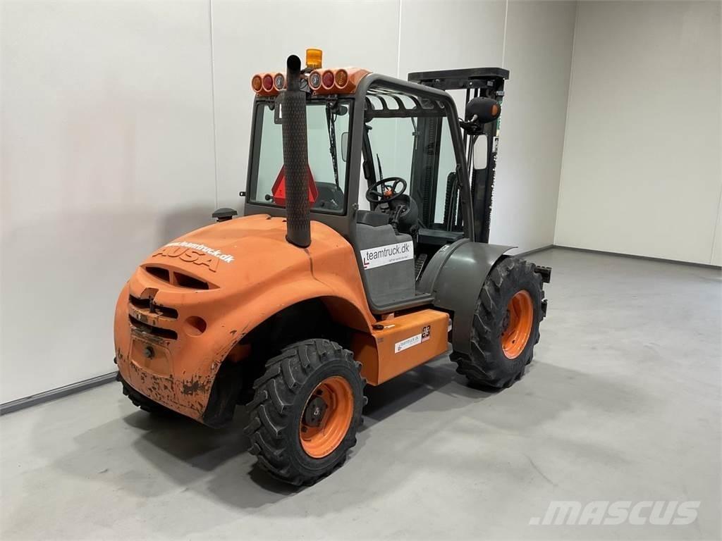 Ausa C250HX4 Камиони за херавни местности