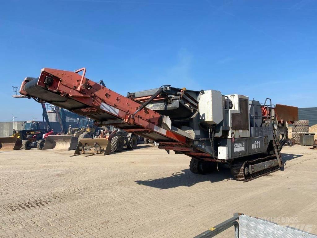 Sandvik QJ 241 Мобилни трошачки
