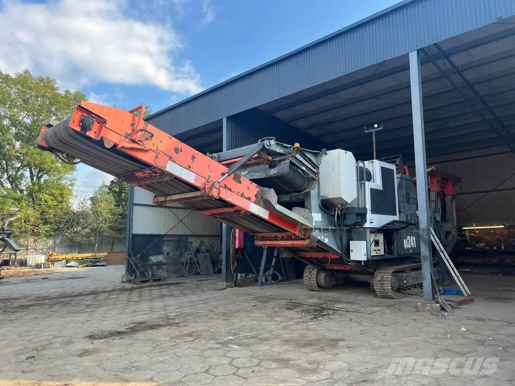 Sandvik QJ 241 Мобилни трошачки
