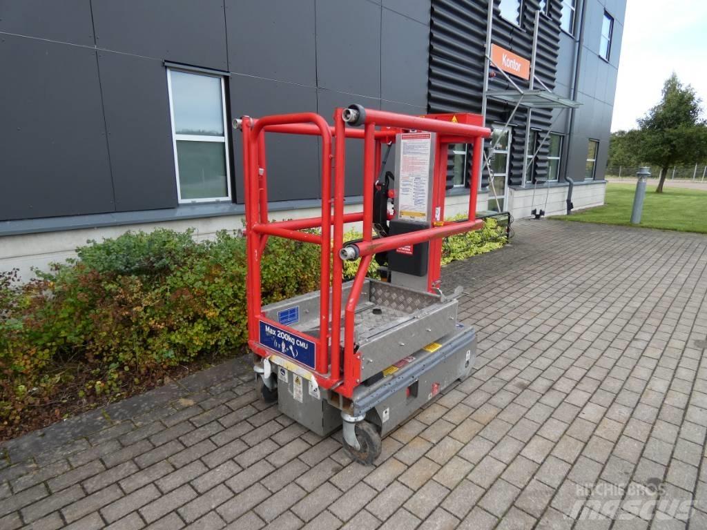 JLG Nano SP Plus Вертикални мачтови повдигачи
