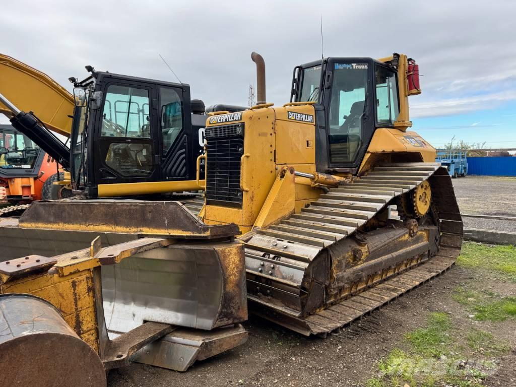 CAT D 6 N LGP Верижни булдозери

