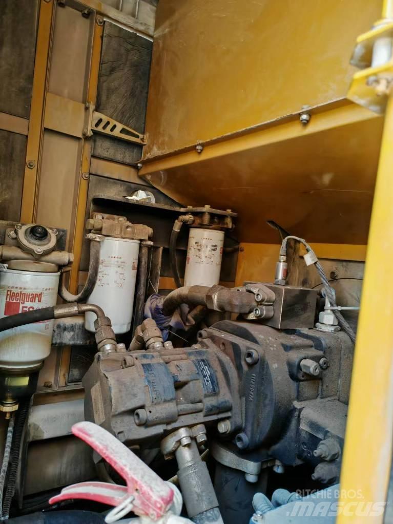 Sany SCC550A Верижни кранове
