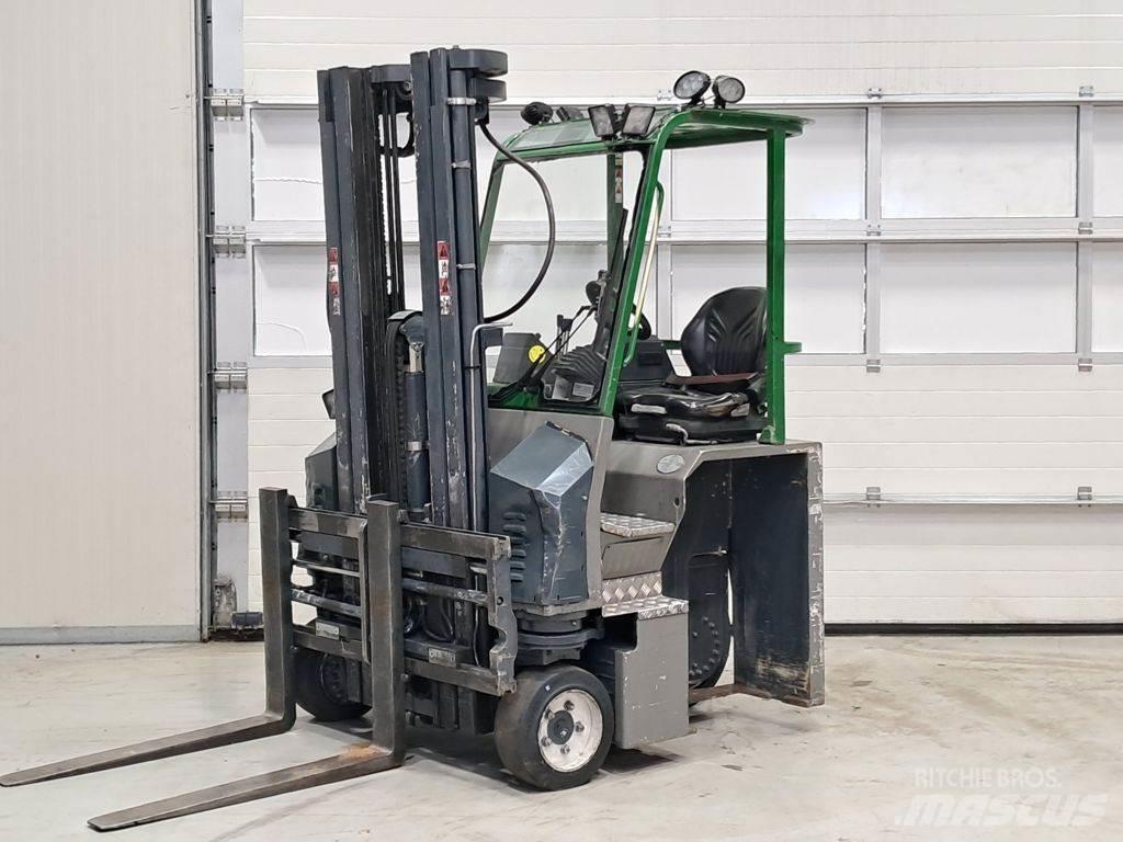 Combilift CBE2500 Електрически вилични кари-повдигачи