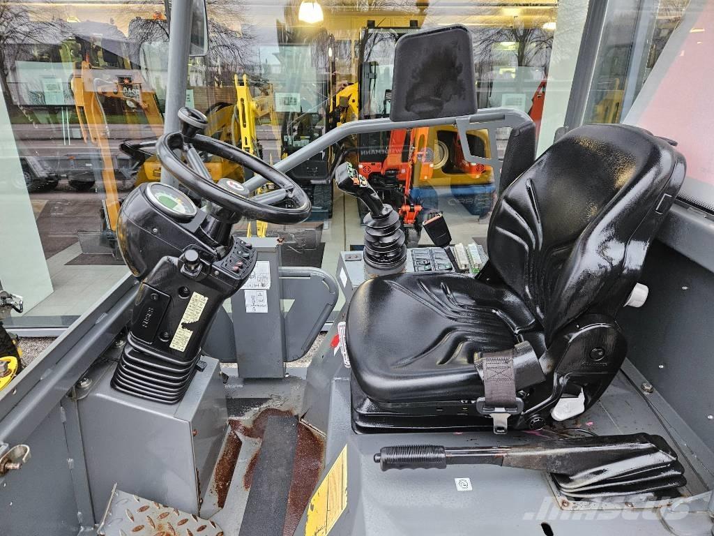 Weidemann 1880 Колесни товарачи