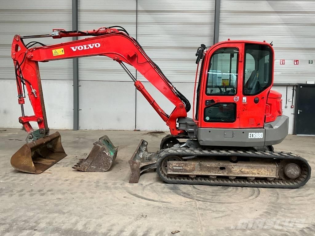 Volvo ECR 88 D Средни екскаватори 7т - 12т