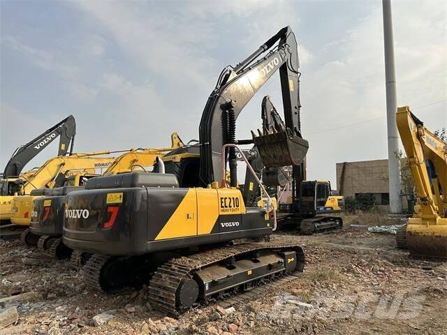 Volvo EC210B Верижен екскаватор
