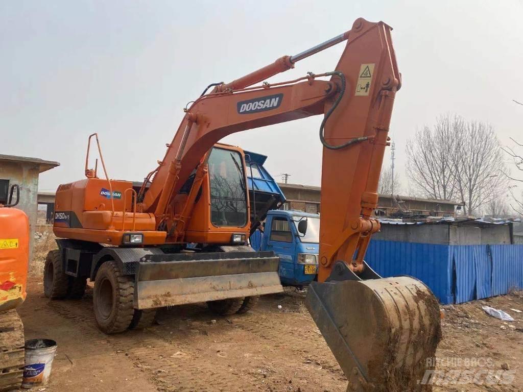 Doosan DH 150W Колесни екскаватори